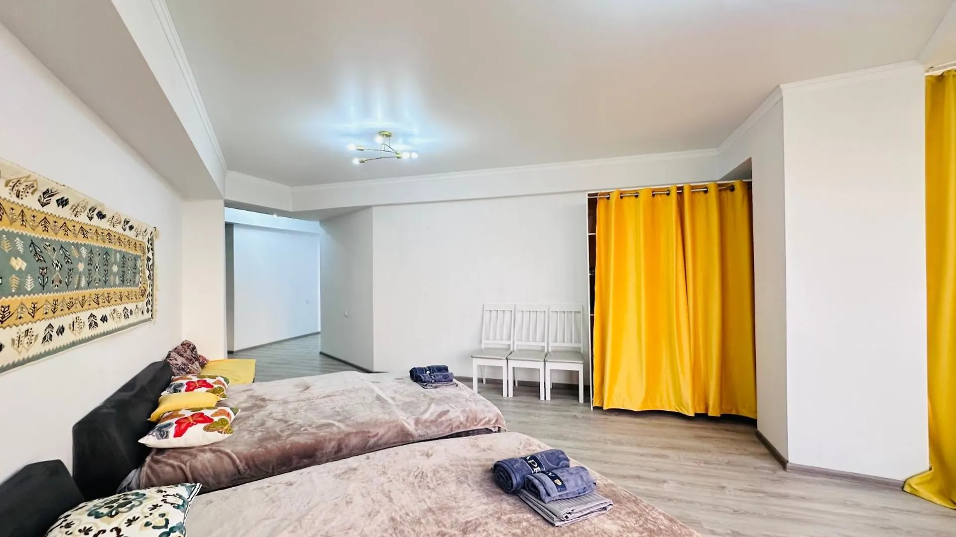 Apartment Большушая Панорама Almaty