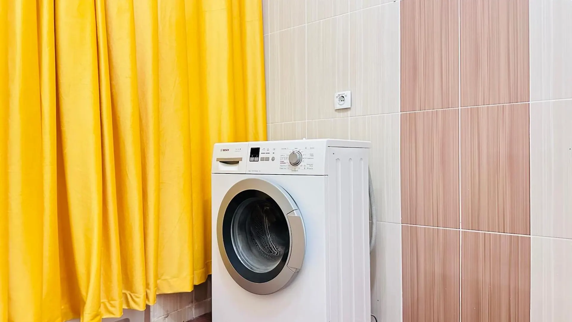 Apartment Большушая Панорама Almaty Kazakhstan