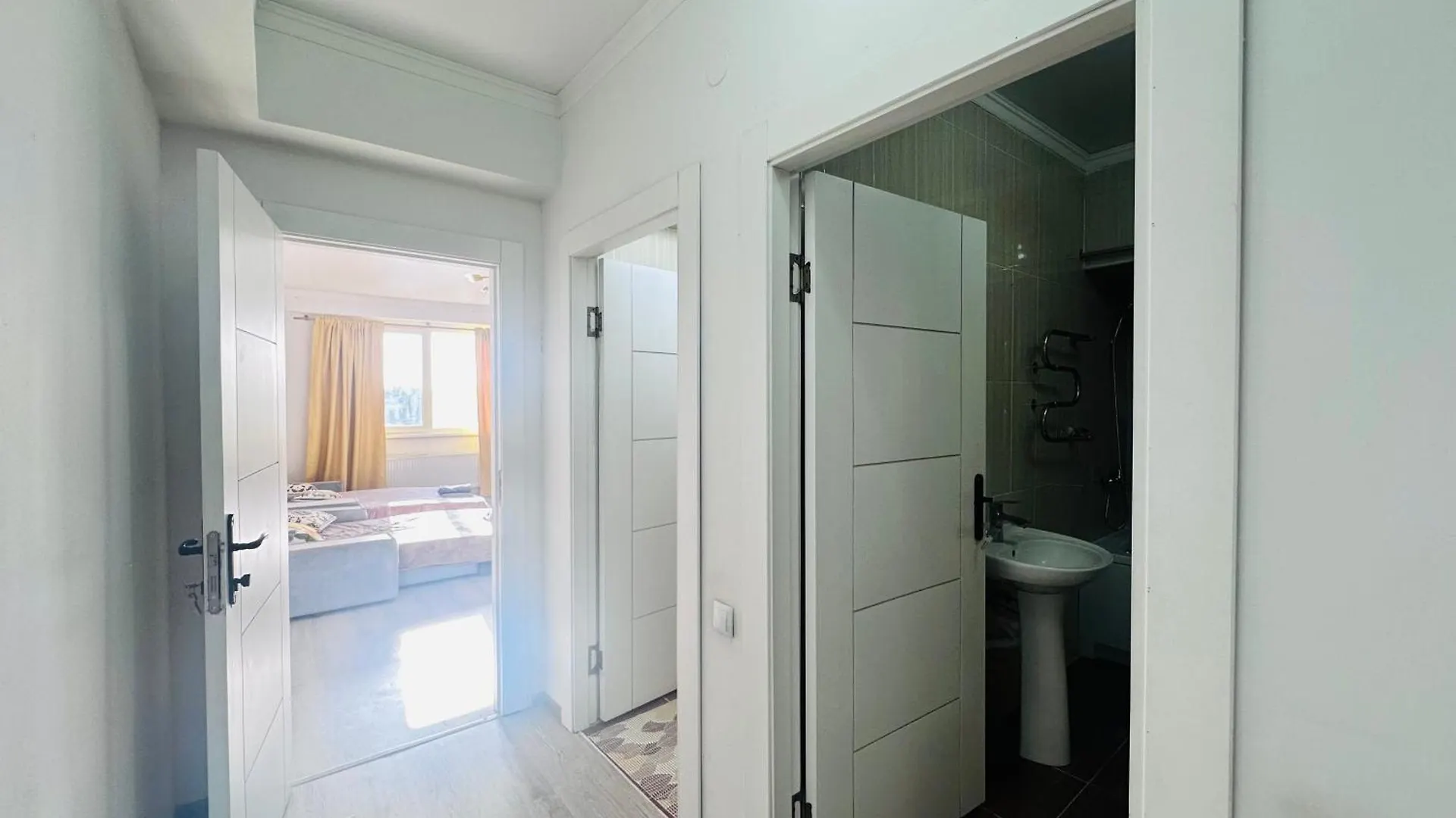 Apartment Большушая Панорама Almaty
