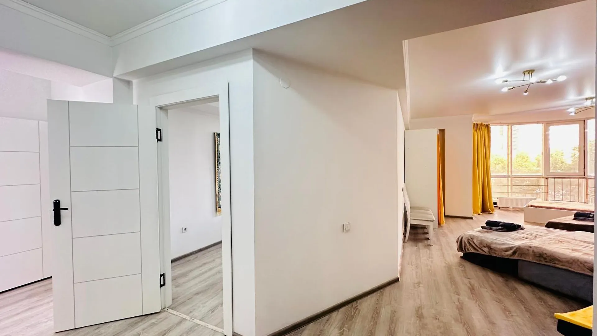 Apartment Большушая Панорама Almaty
