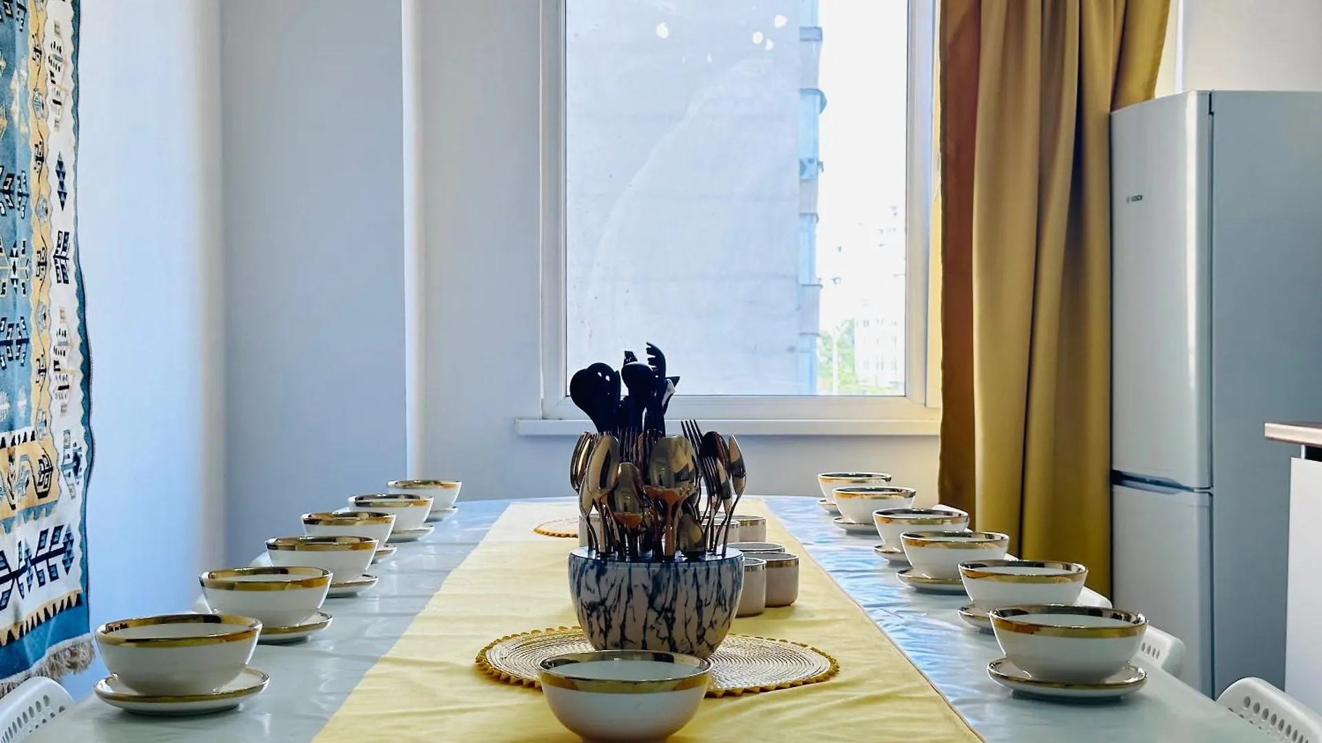 Большушая Панорама Almaty Apartment